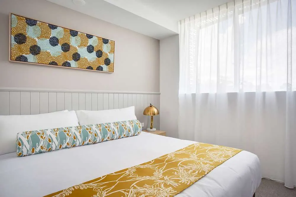 Hotel Mantra At Sharks Gold Coast 4*,